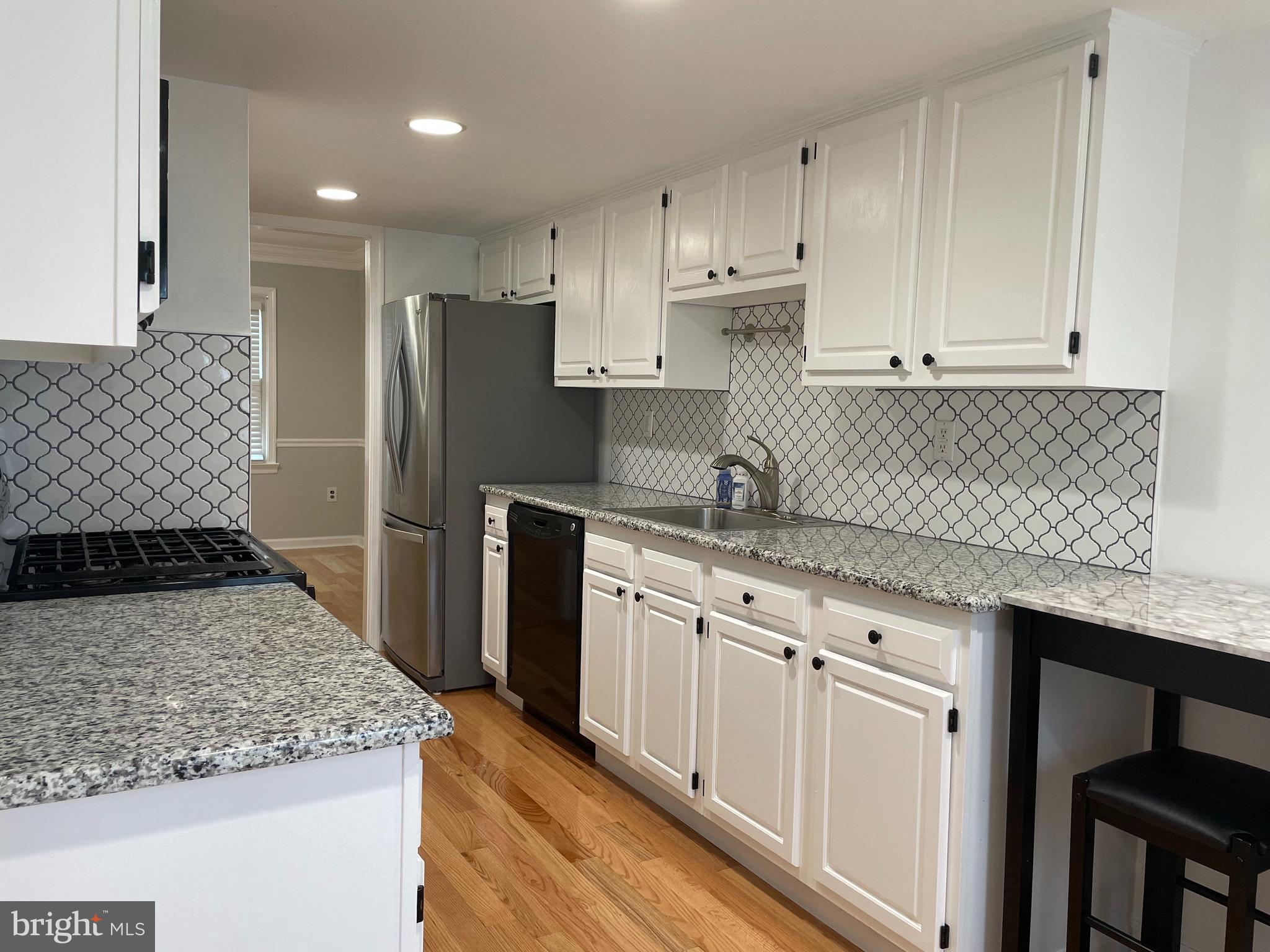 GREEN VALLEY - Residential Lease