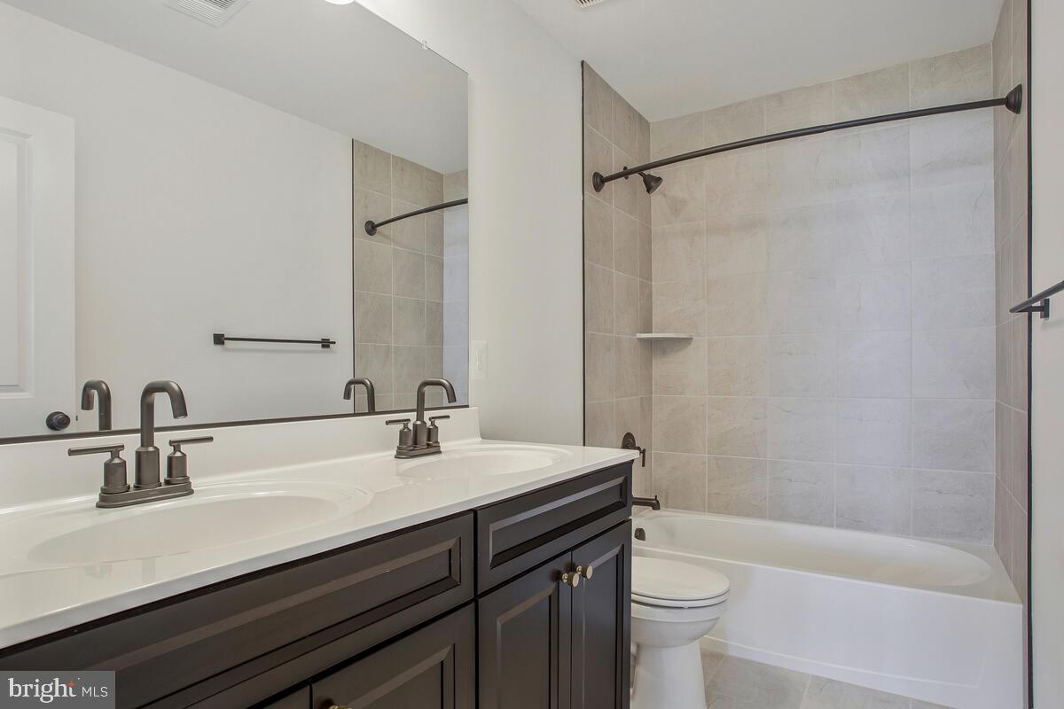 HUNTINGTON - Residential