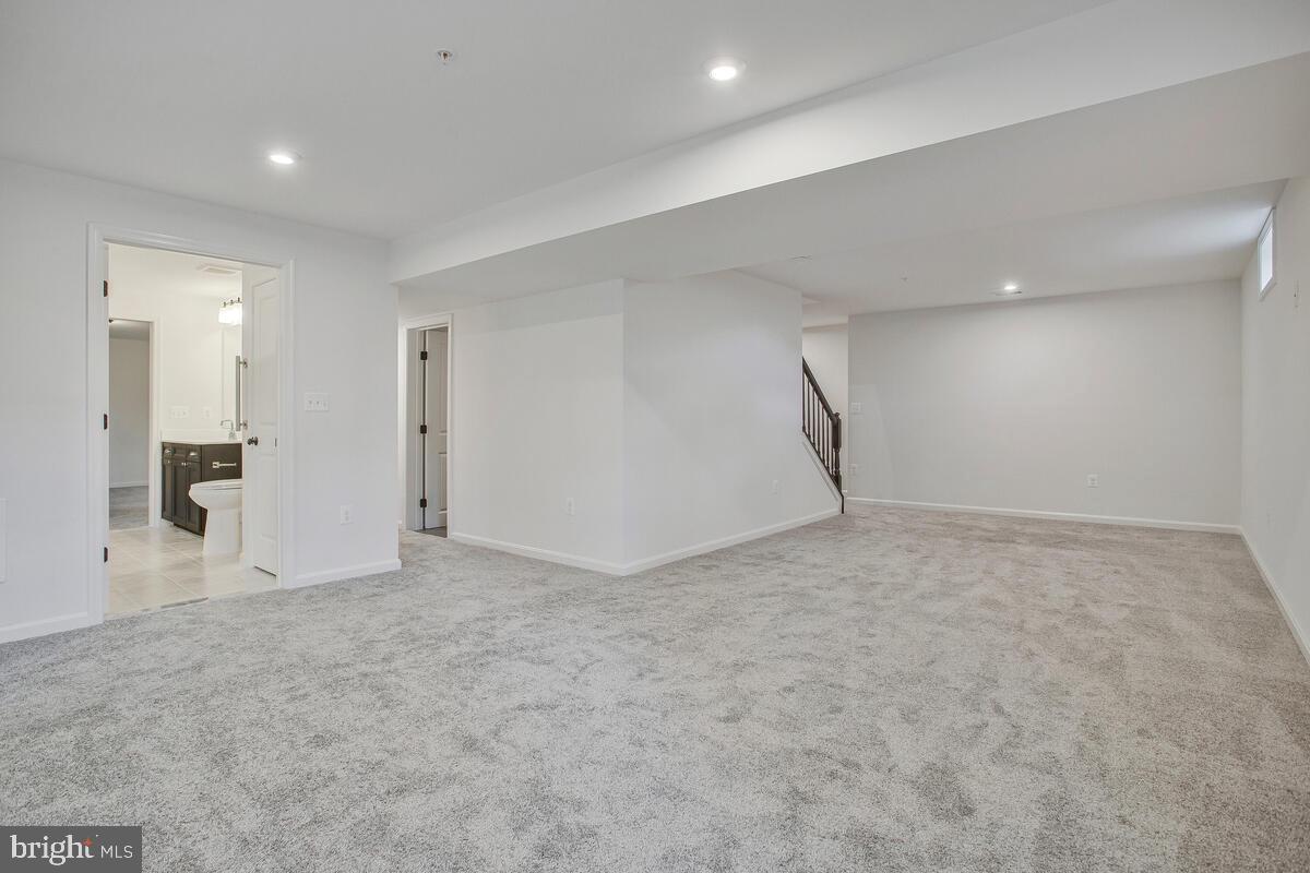 HUNTINGTON - Residential