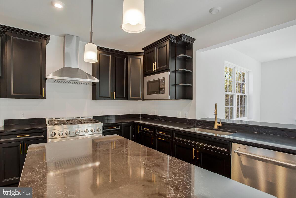 HUNTINGTON - Residential