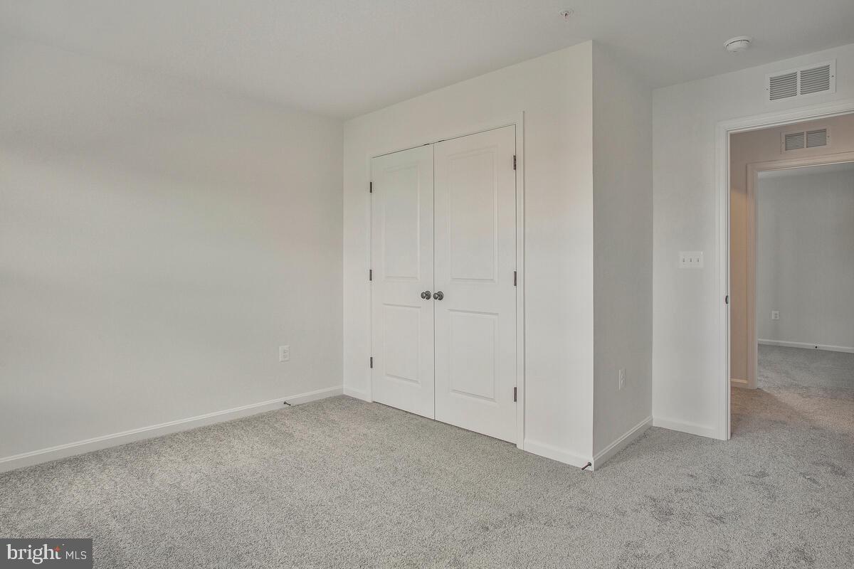 HUNTINGTON - Residential