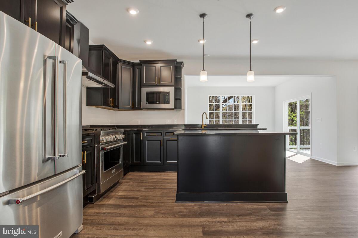 HUNTINGTON - Residential