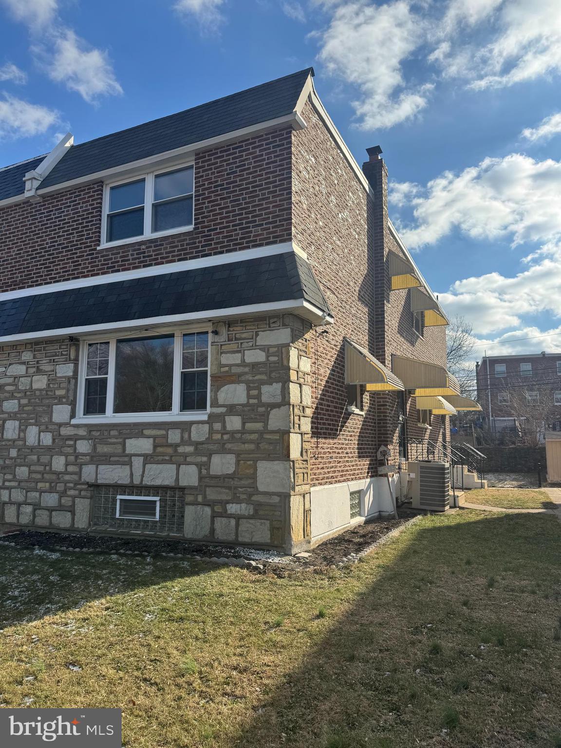 PHILADELPHIA (NORTHEAST) - Residential