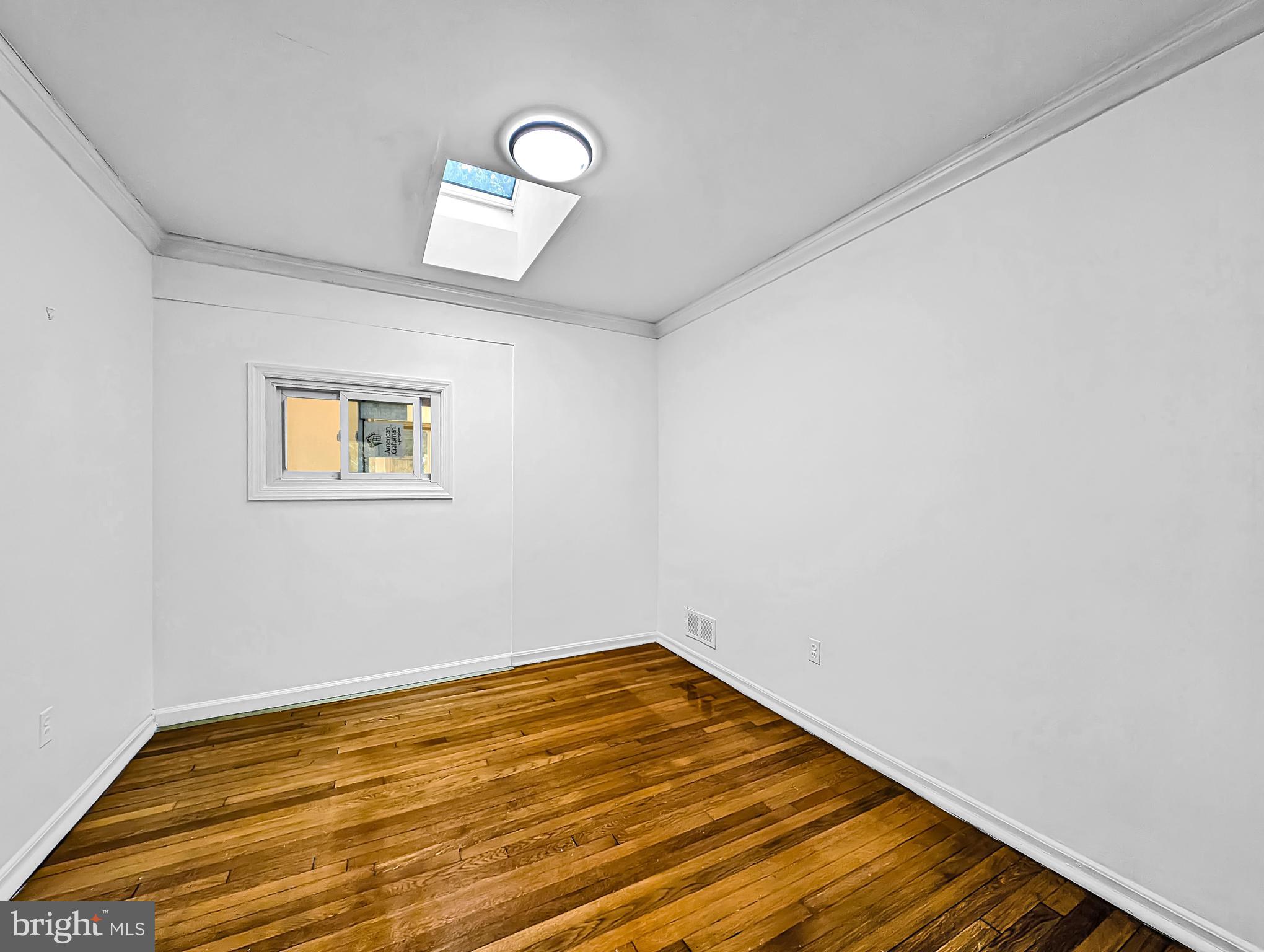 OAKVIEW - Residential Lease