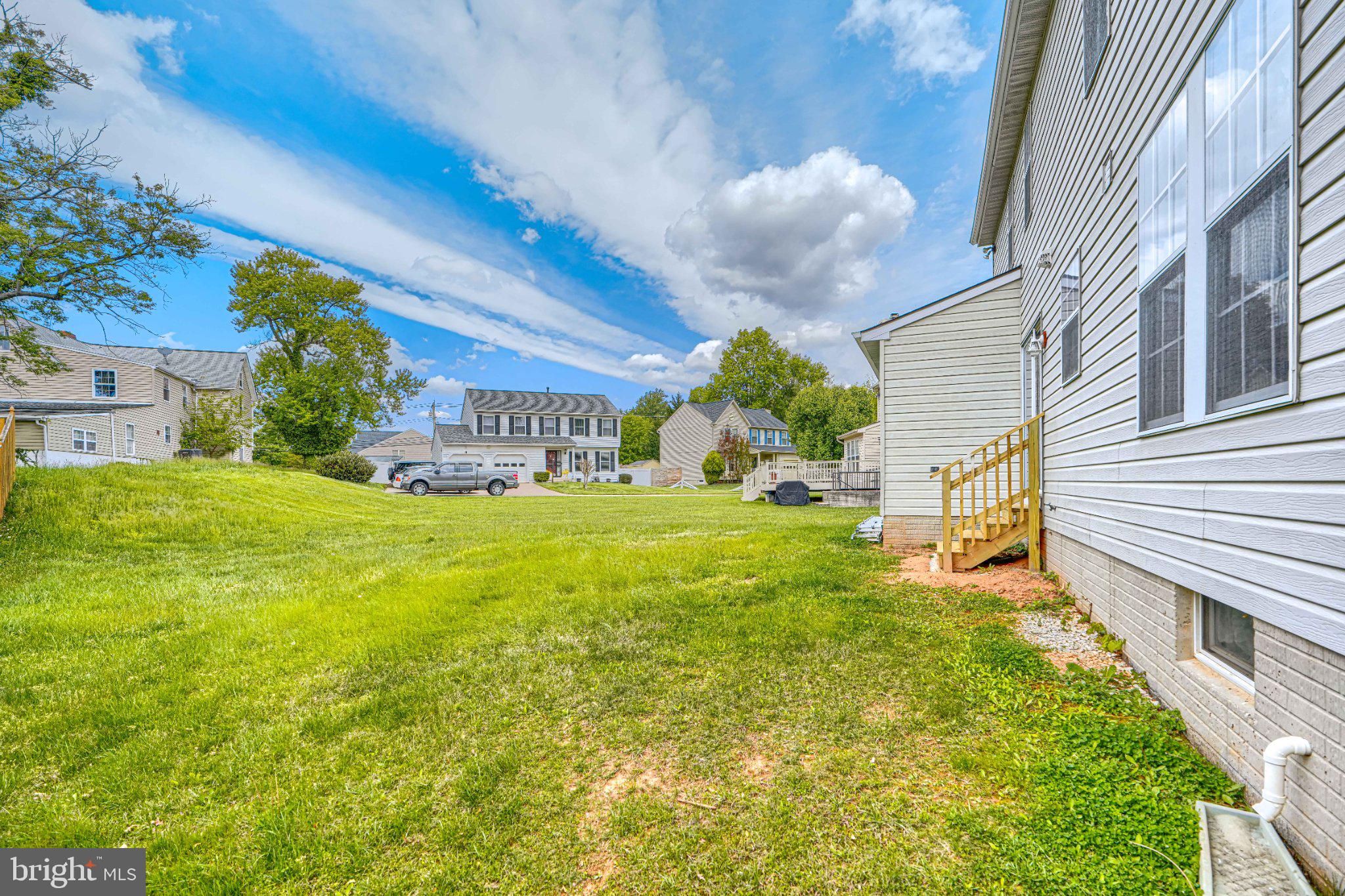 SUNSET RIDGE - Residential