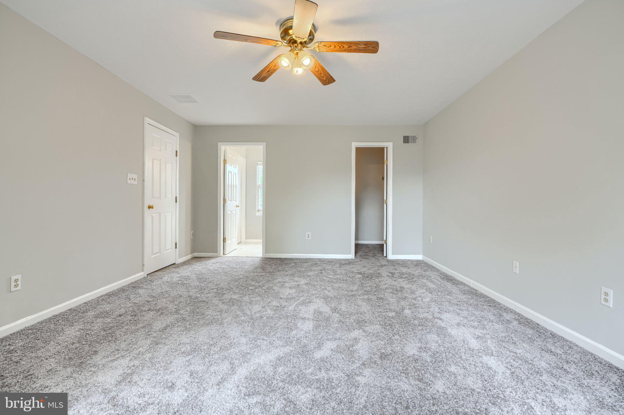 SUNSET RIDGE - Residential