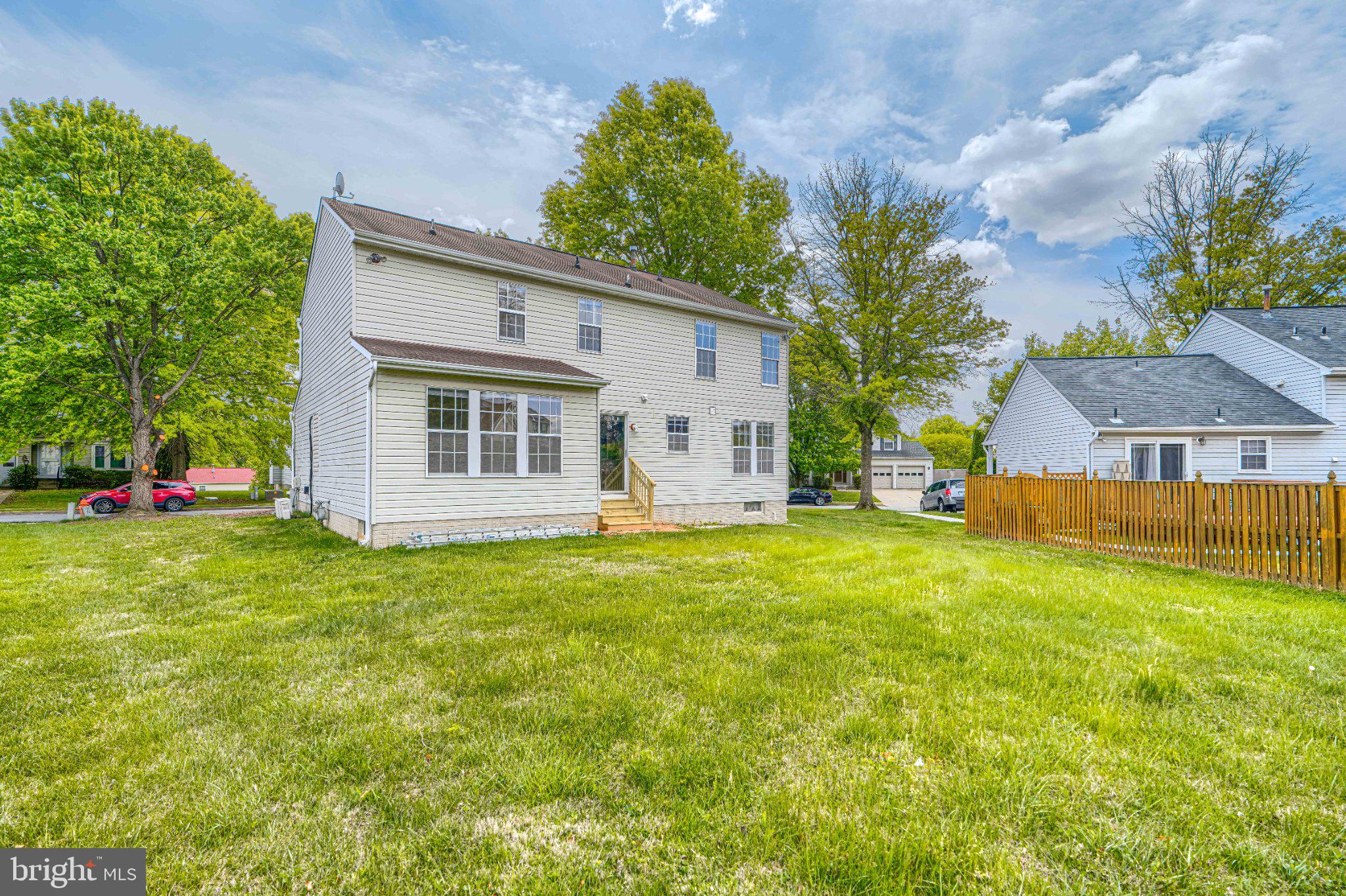 SUNSET RIDGE - Residential