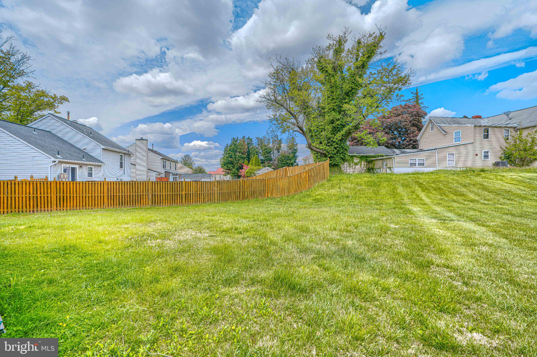 SUNSET RIDGE - Residential