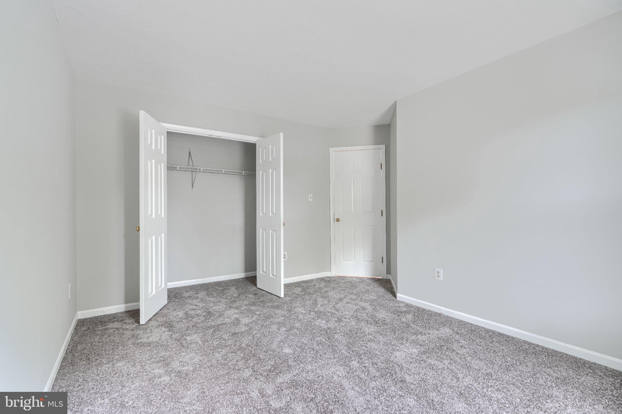 SUNSET RIDGE - Residential