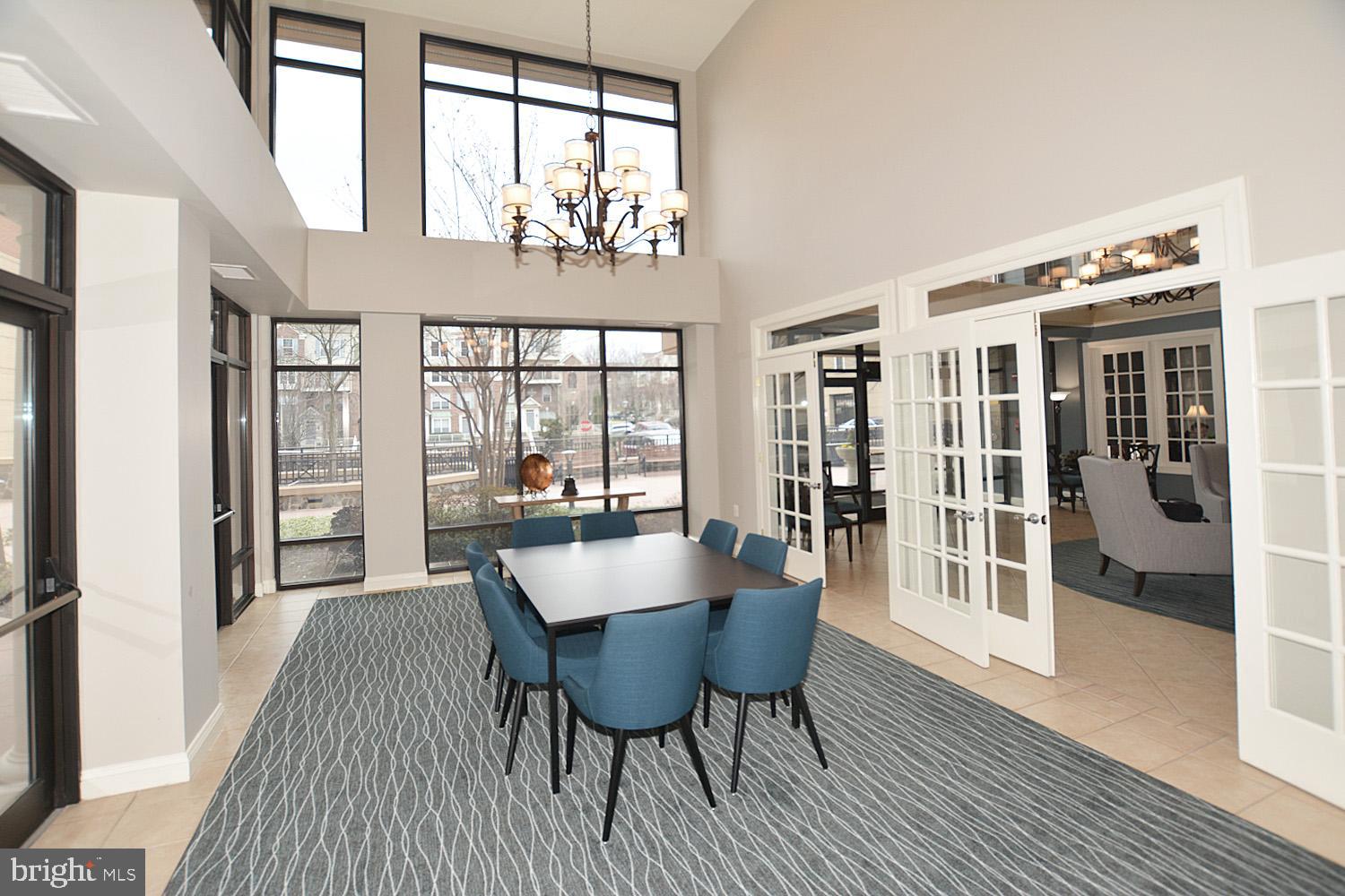 PROVIDENCE SQUARE - Residential