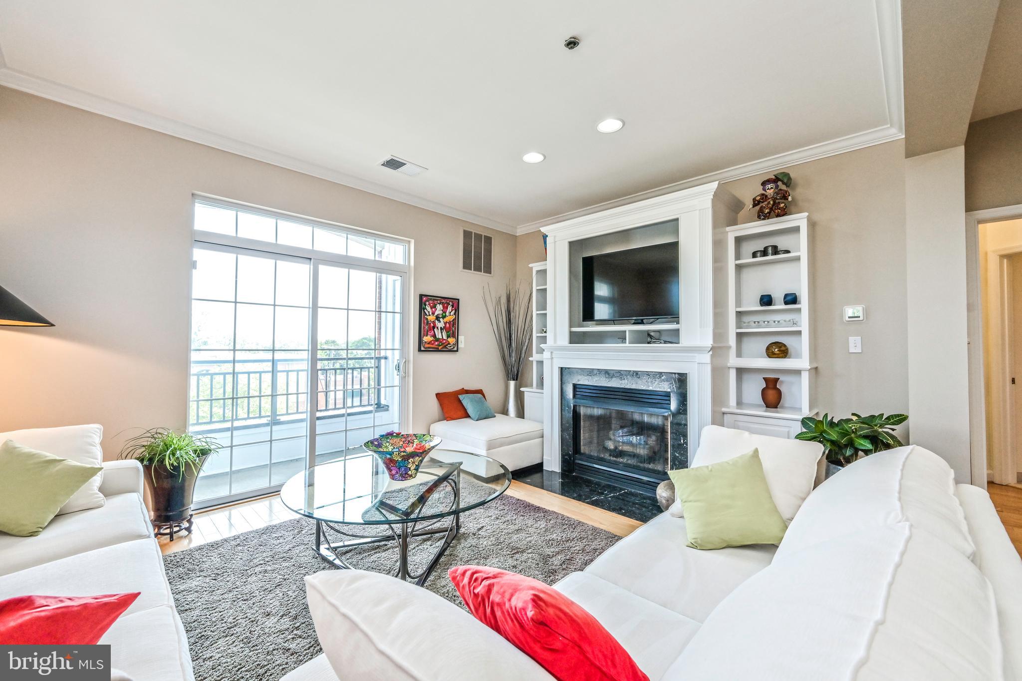 PROVIDENCE SQUARE - Residential