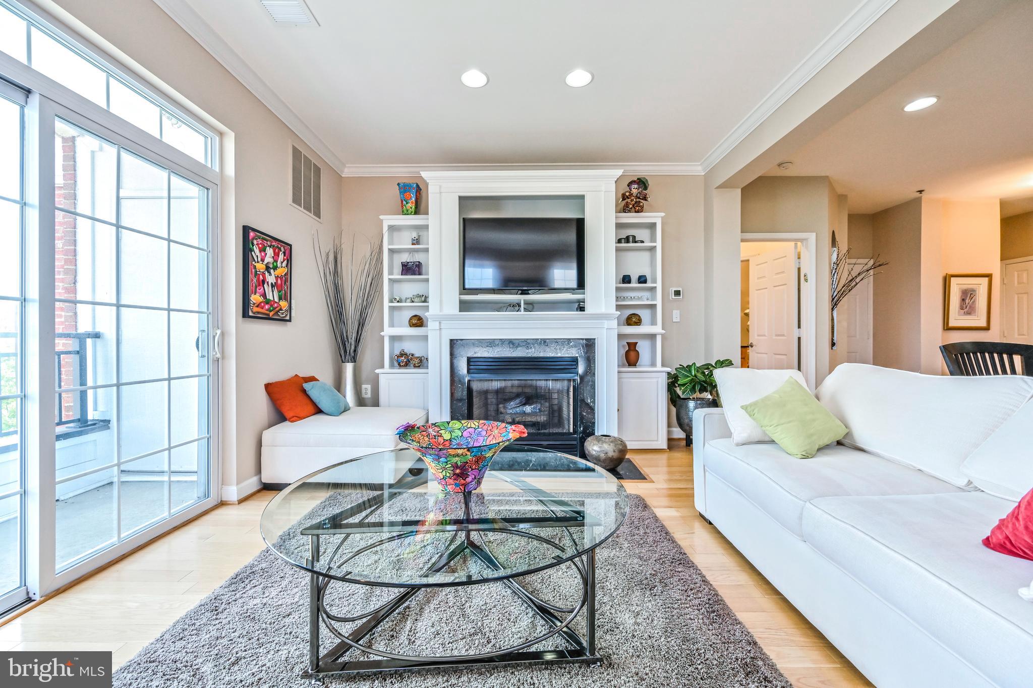 PROVIDENCE SQUARE - Residential