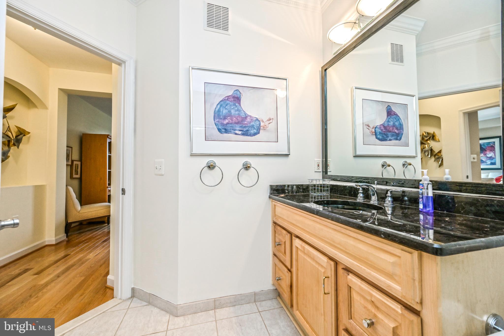 PROVIDENCE SQUARE - Residential