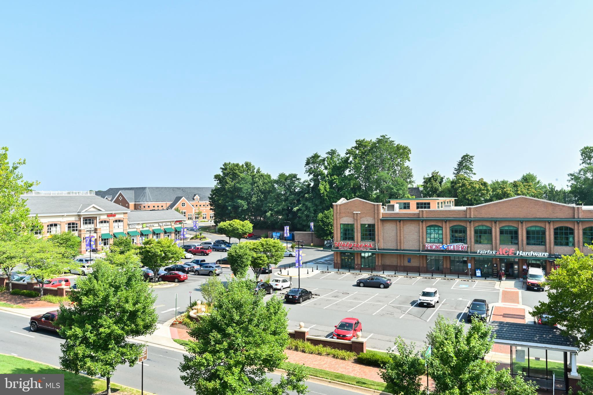 PROVIDENCE SQUARE - Residential