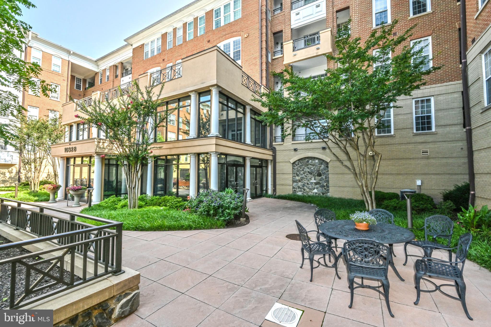 PROVIDENCE SQUARE - Residential