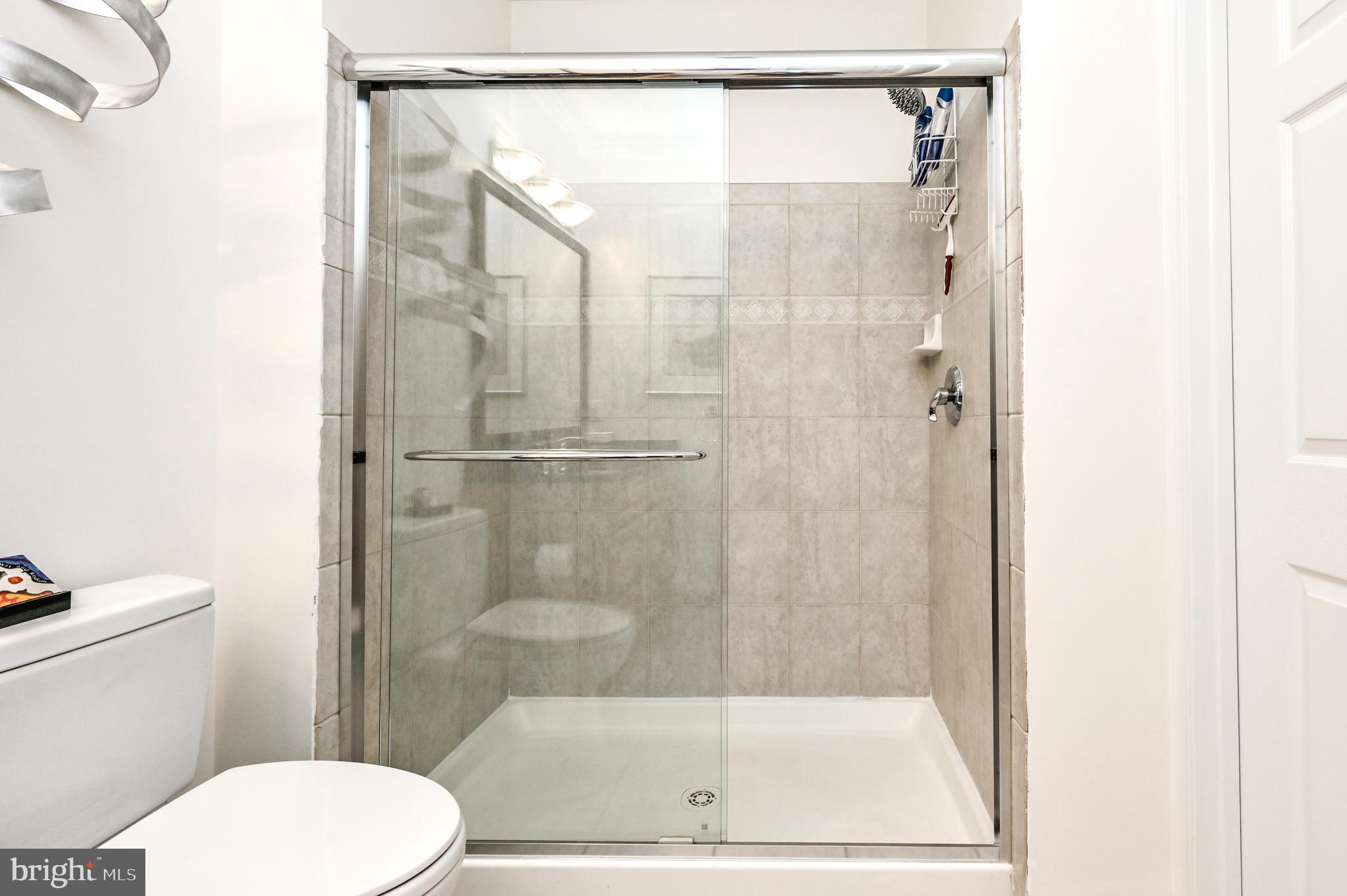 PROVIDENCE SQUARE - Residential