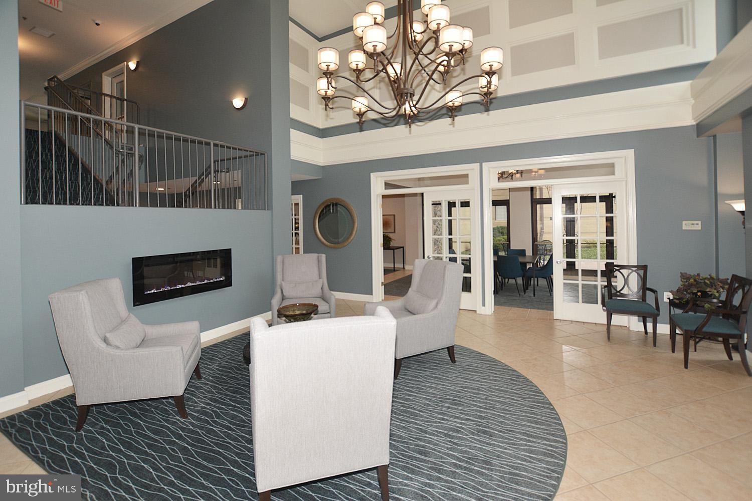 PROVIDENCE SQUARE - Residential