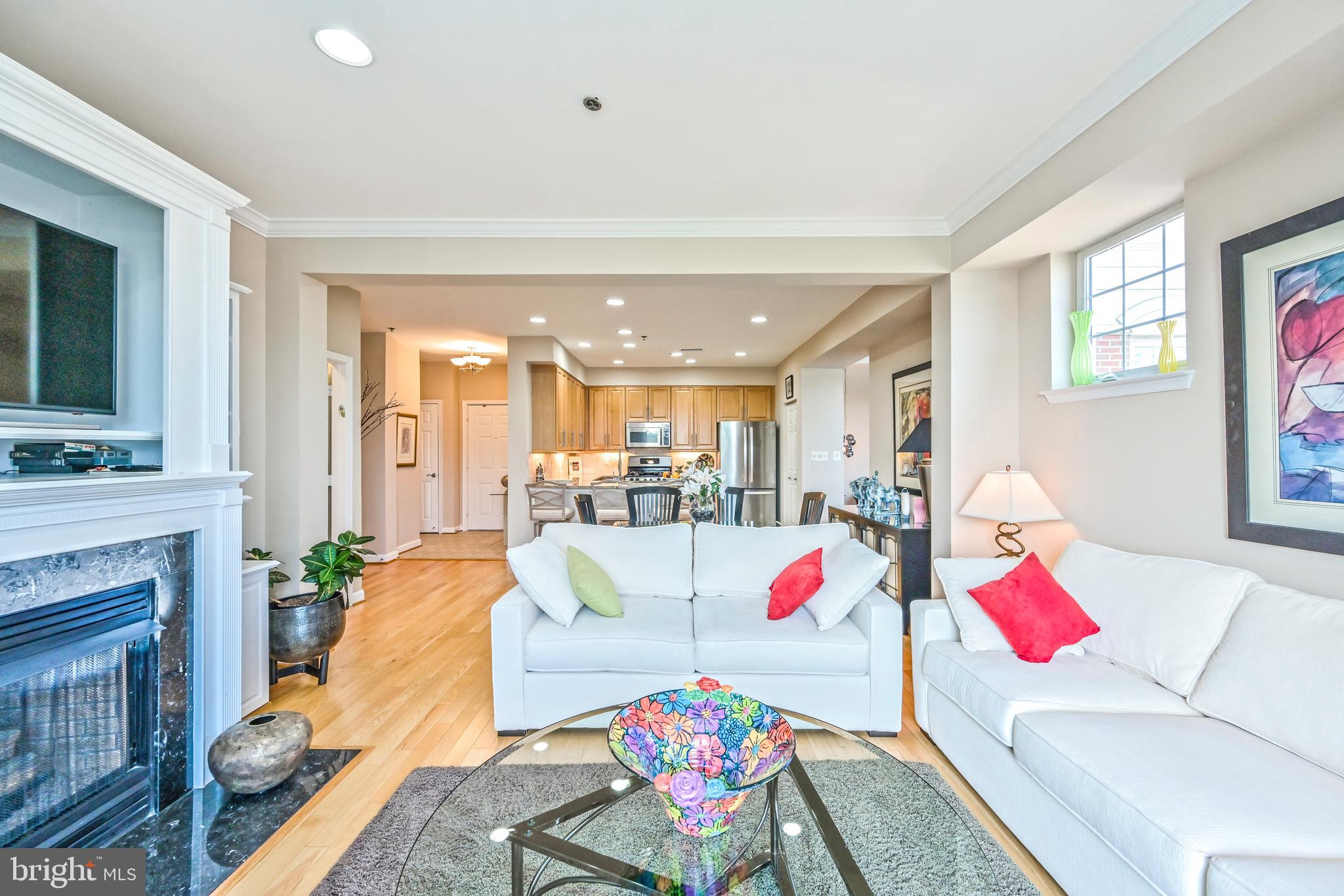 PROVIDENCE SQUARE - Residential