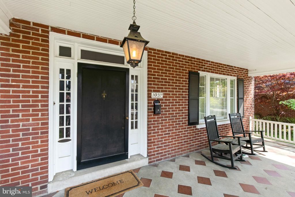 Photo of 1037 WHEATLAND AVE, LANCASTER, PA 17603 (MLS # PALA2033408)