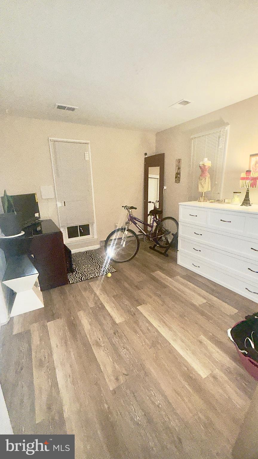 WILLIAMS WALK - Residential