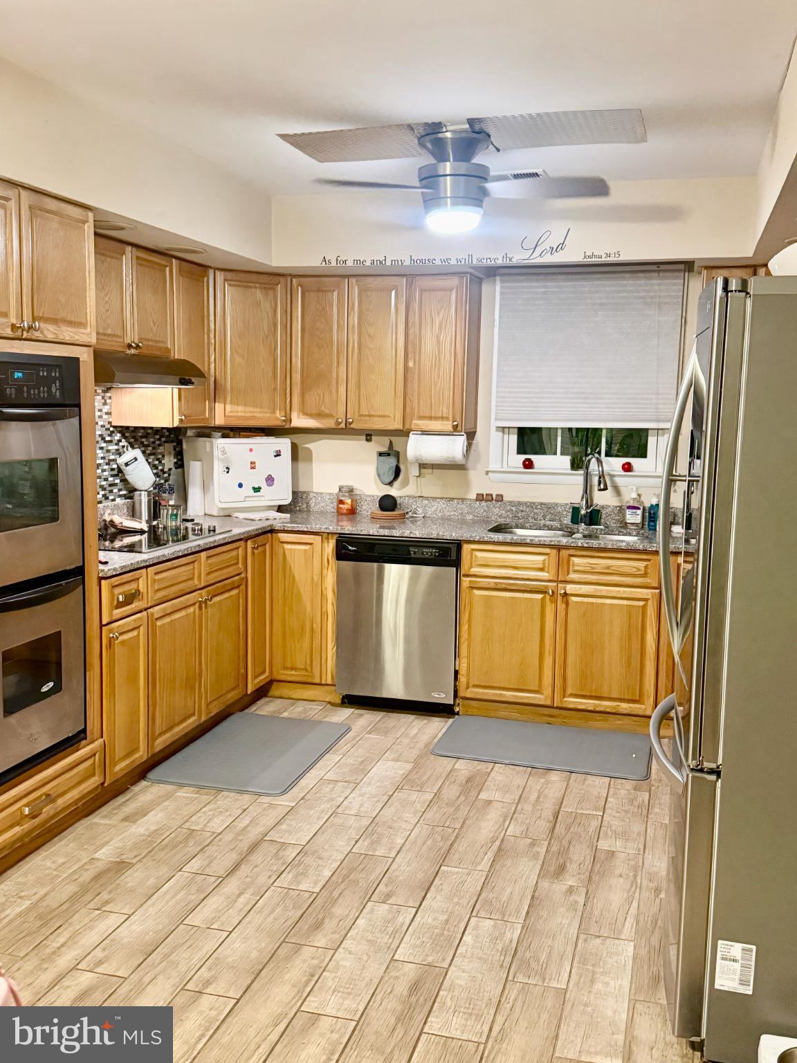 WILLIAMS WALK - Residential