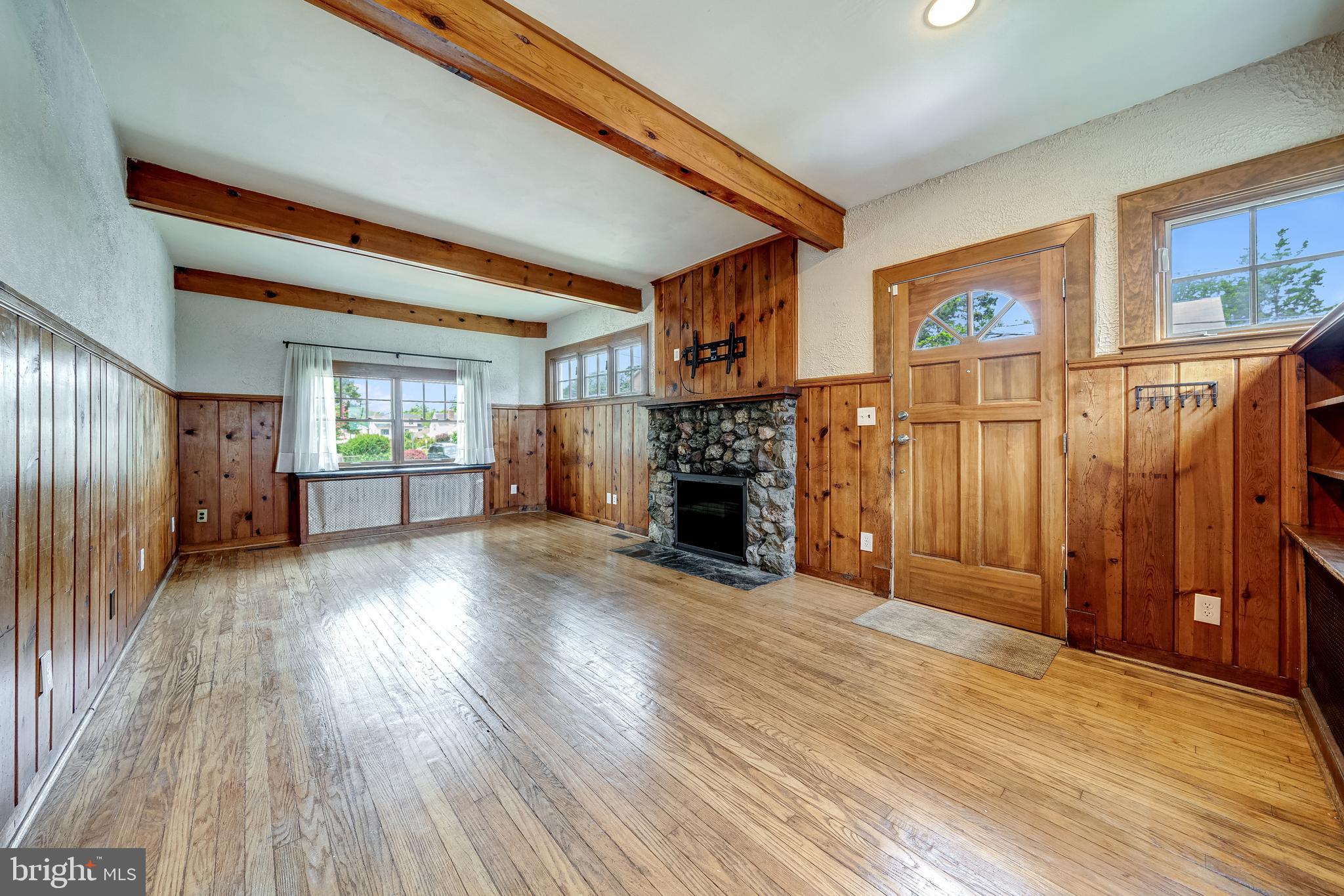 DOUGLAS PARK - Residential