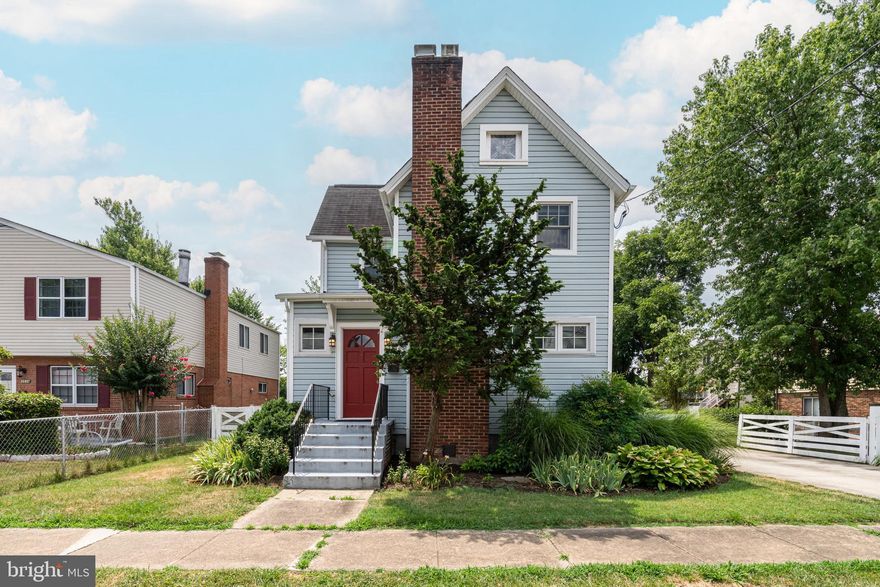 Discover the perfect blend of historic charm and modern amenities in this beautifully renovated 1924 farmhouse located in the sought-after Douglas Park neighborhood of Arlington. This delightful home offers 3 bedrooms and 1.5 baths for those who appreciate classic architecture with contemporary updates.

Step inside to find a freshly painted interior and the recently renovated kitchen featuring classic cabinetry, stainless steel appliances, and a stylish tile backsplash. The spacious layout includes ample counter space and a convenient island, perfect for meal preparation and casual dining.

The bathrooms have been tastefully updated, combining modern fixtures with timeless design elements. Each room in the house has been thoughtfully refreshed, maintaining the farmhouse's original character while ensuring comfort and functionality.

Situated on a generous quarter-acre lot, this property boasts a large yard with plenty of space for outdoor activities and gardening. The 3-car detached garage is a standout feature, offering not only ample parking but also a loft above, providing additional storage or potential for a creative workspace.

Don't miss the opportunity to own this unique and charming home in the heart of Arlington. With its prime location, spacious lot, and extensive updates, this farmhouse is a true gem.