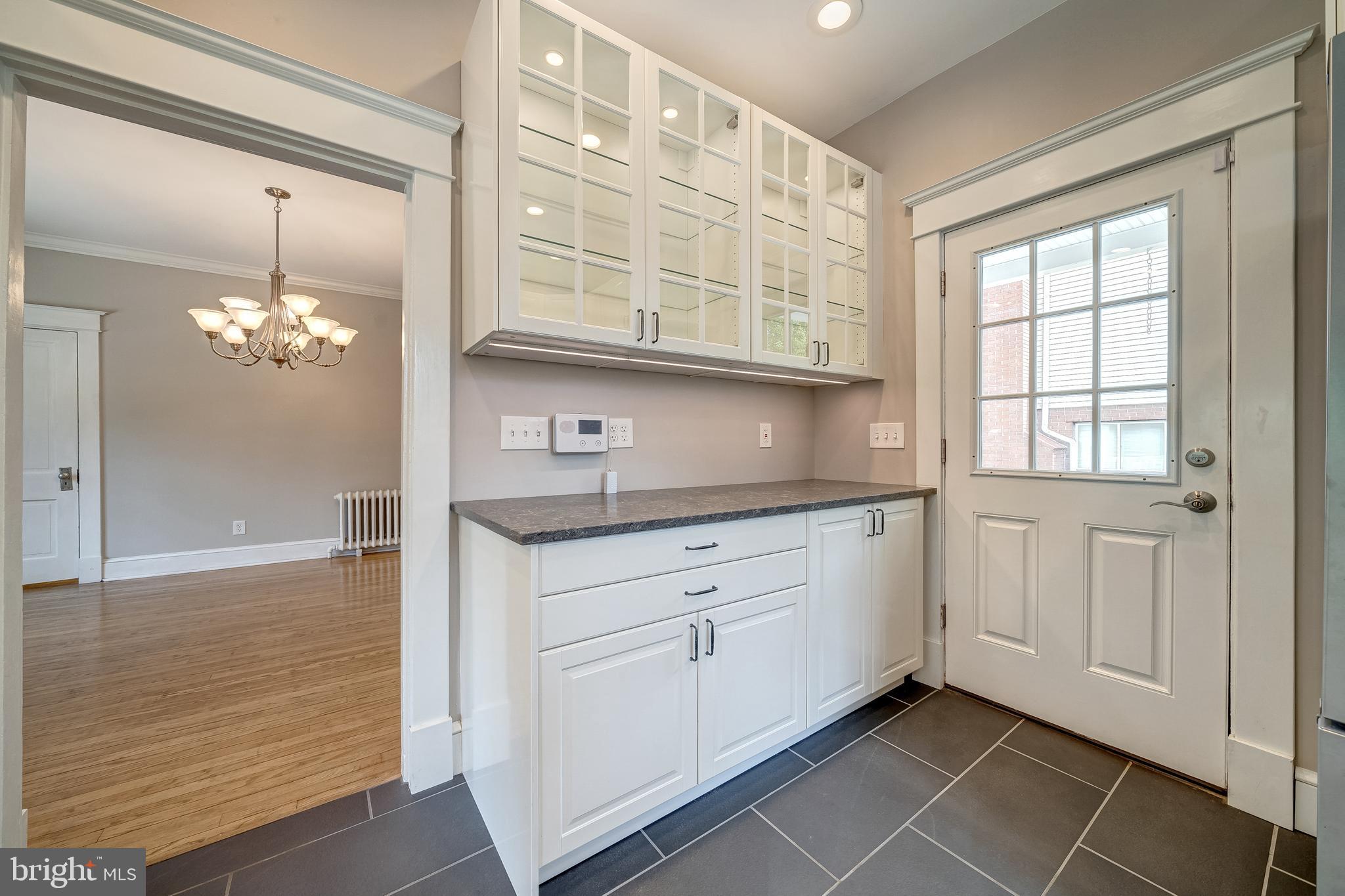 DOUGLAS PARK - Residential