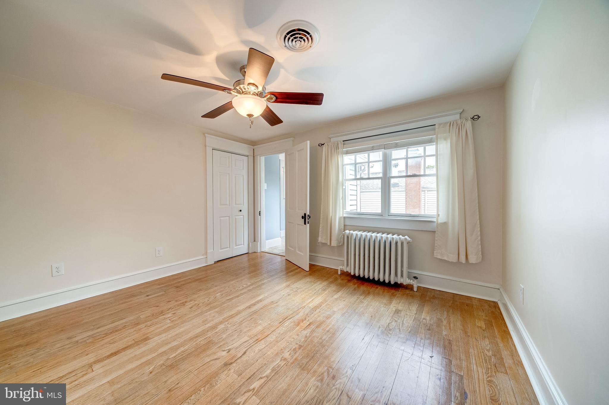 DOUGLAS PARK - Residential