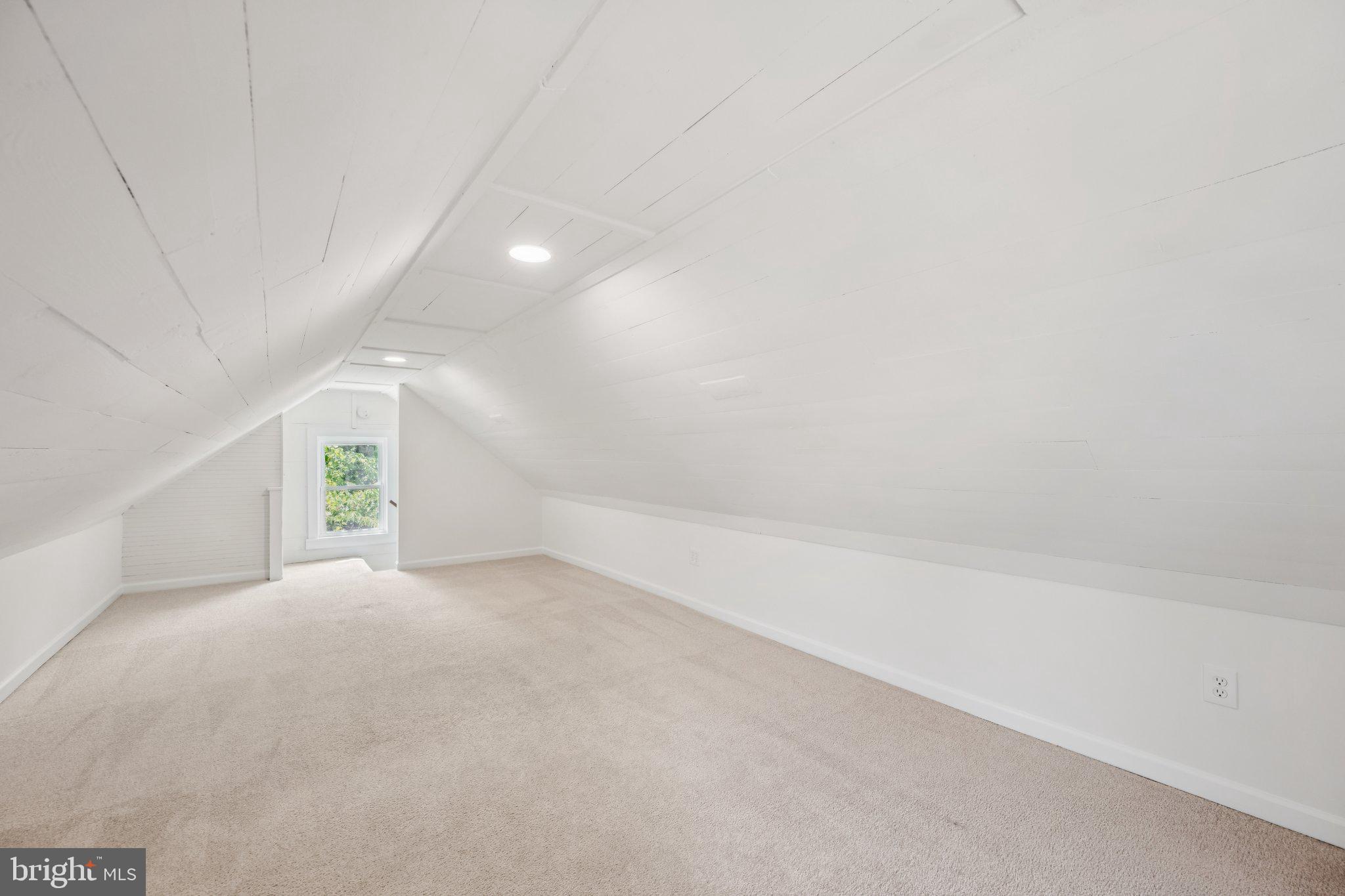 PARKVILLE HEIGHTS - Residential