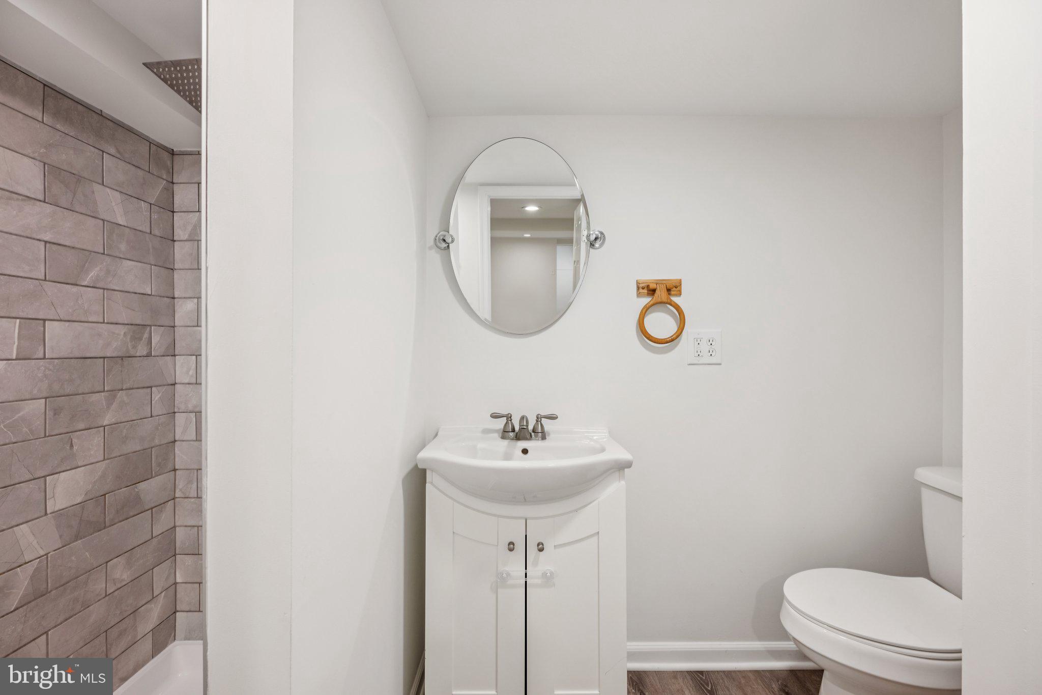 PARKVILLE HEIGHTS - Residential