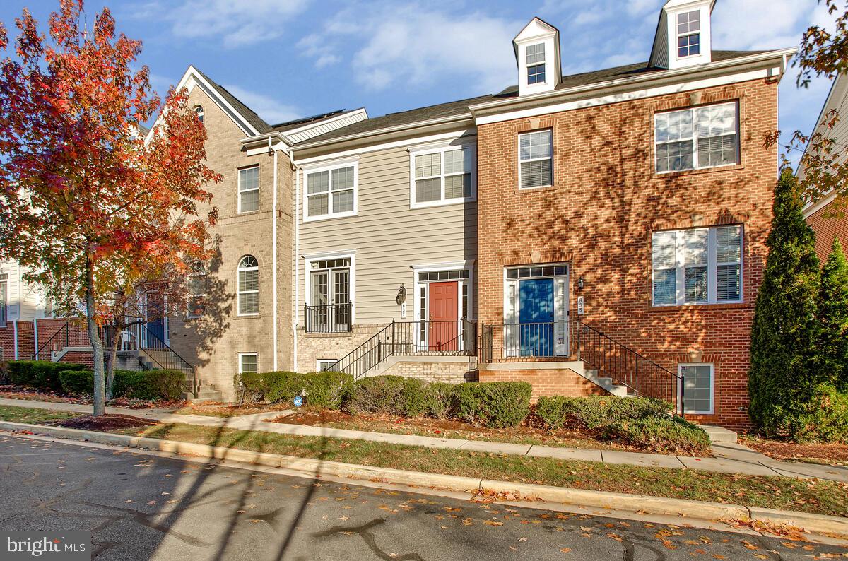 637 SPECTATOR AVENUE