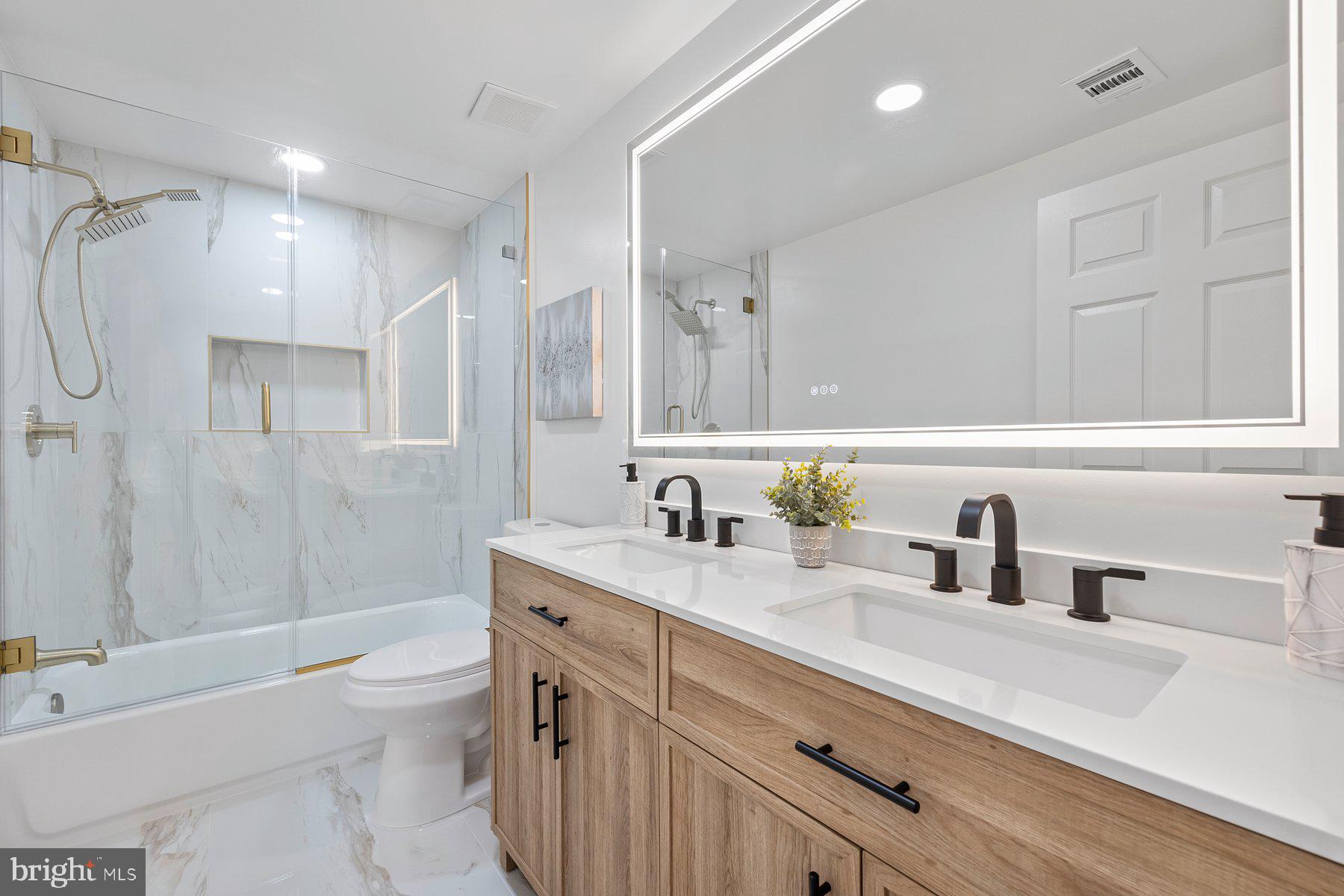 FOX HILLS WEST - Residential