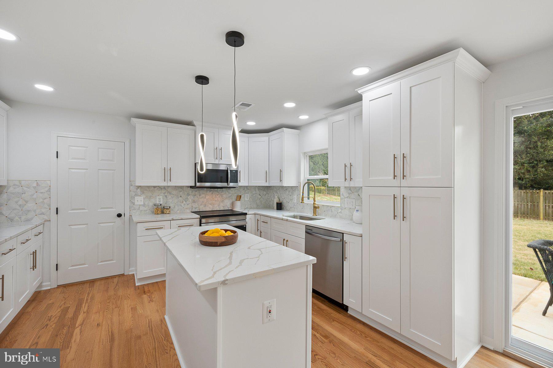 FOX HILLS WEST - Residential