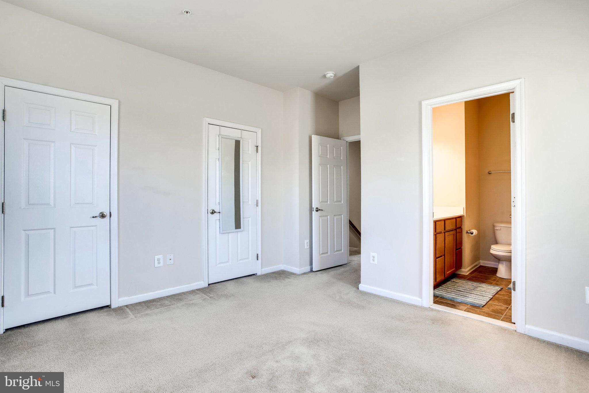 7125 PENNY LANE