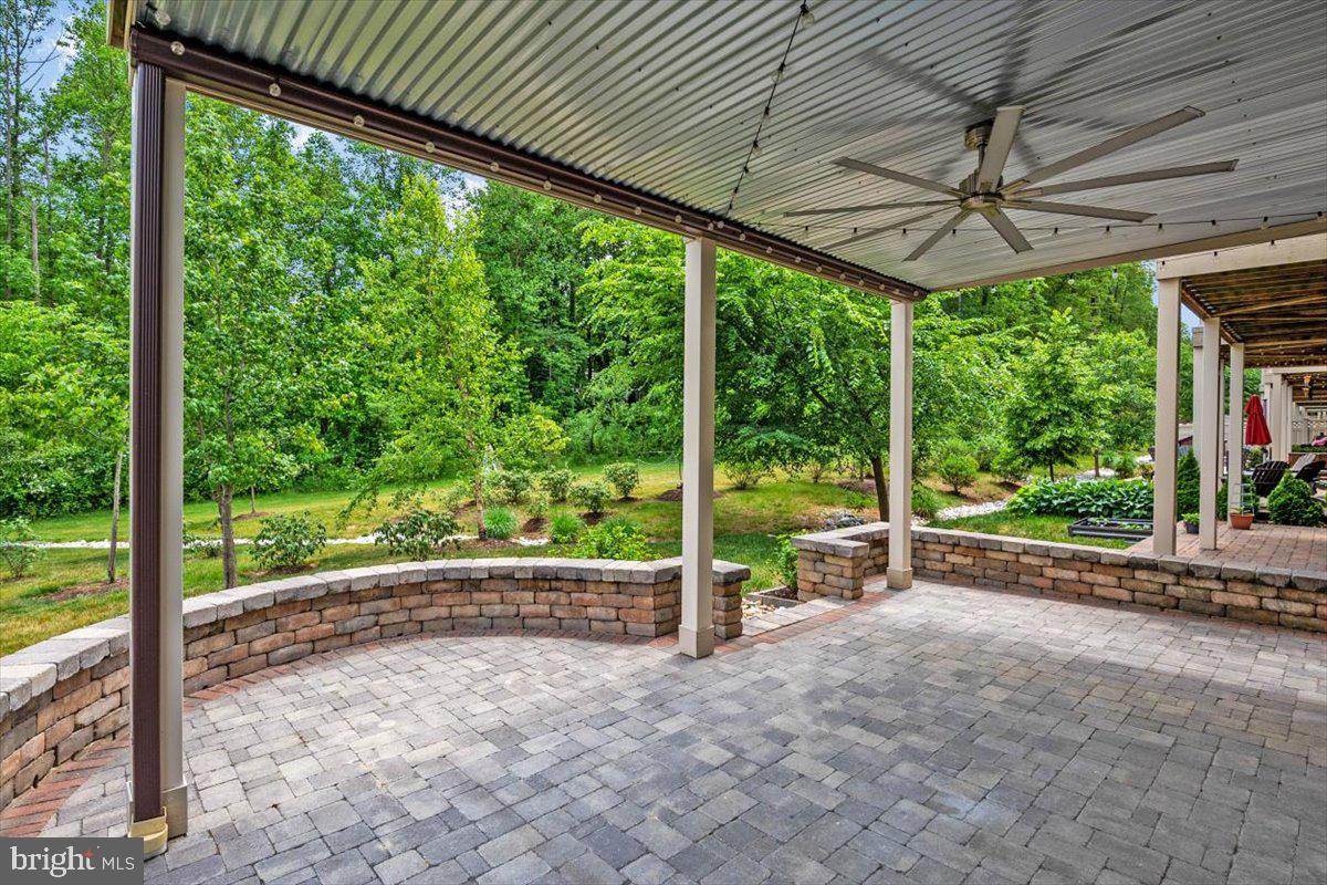 HAWTHORNES GRANT AT BRO - Residential