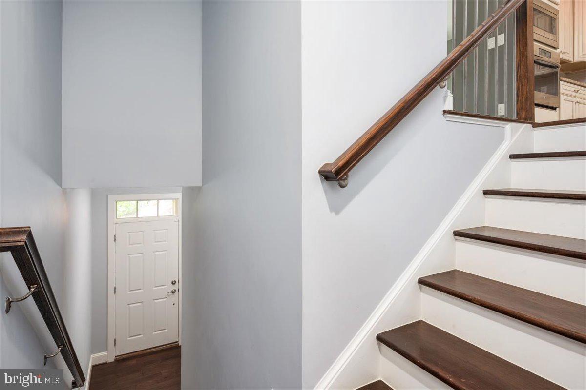 HAWTHORNES GRANT AT BRO - Residential