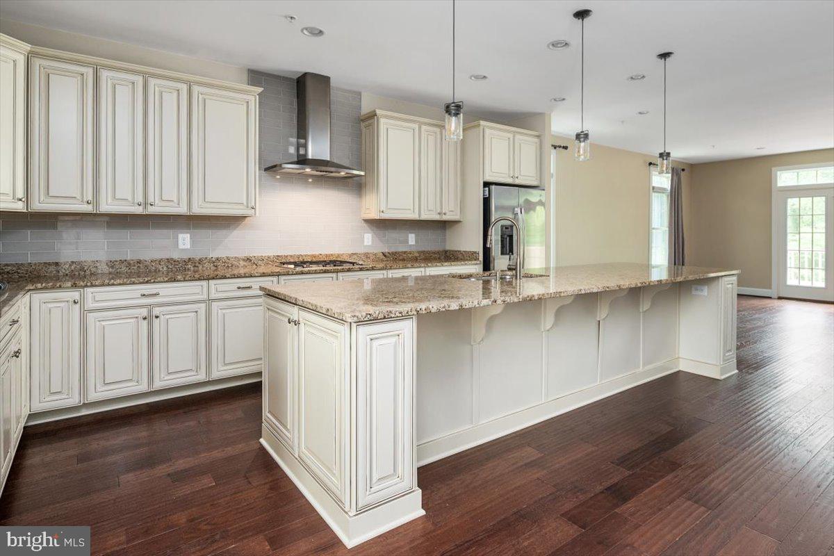 HAWTHORNES GRANT AT BRO - Residential