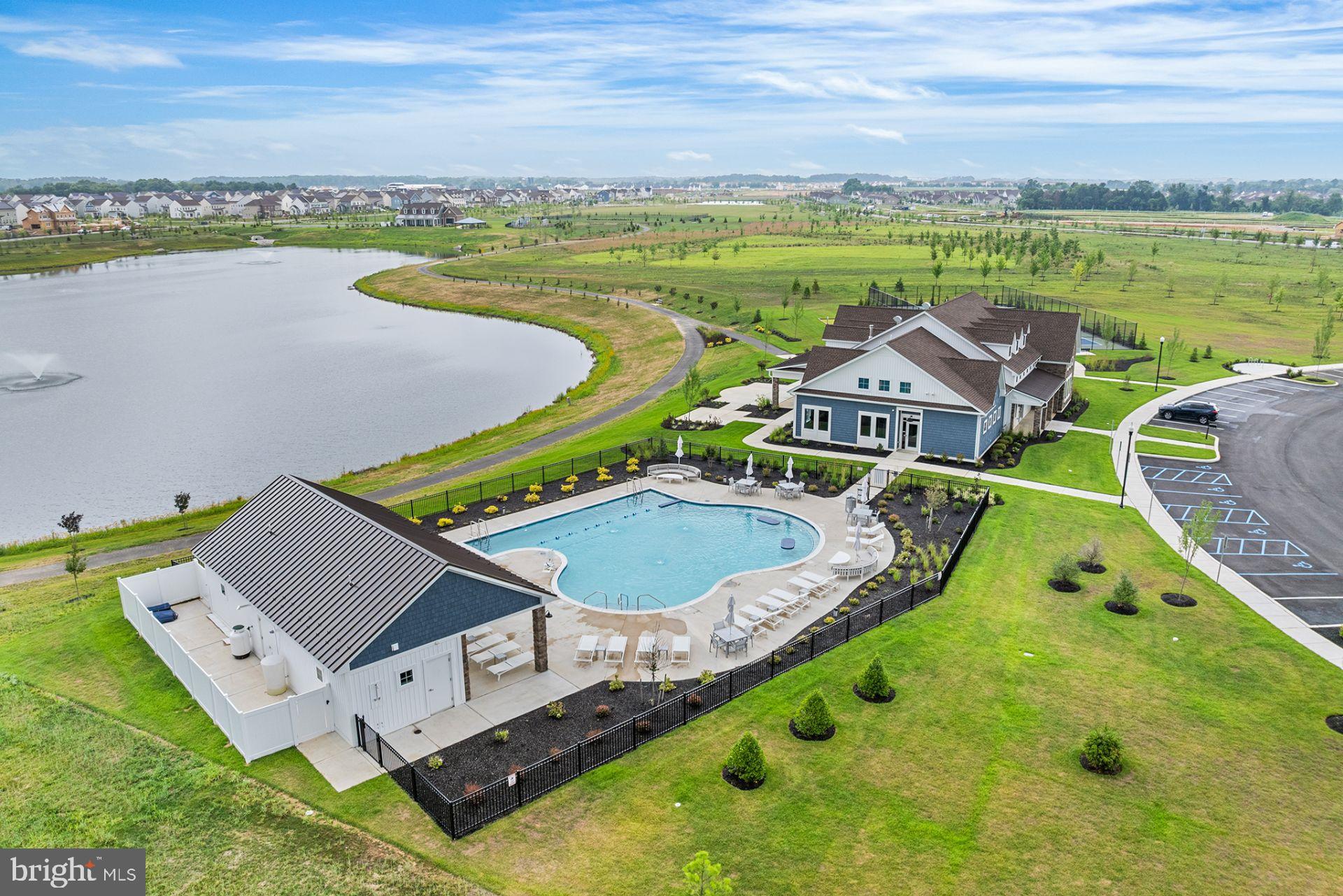 VILLAGE OF BAYBERRY - Residential