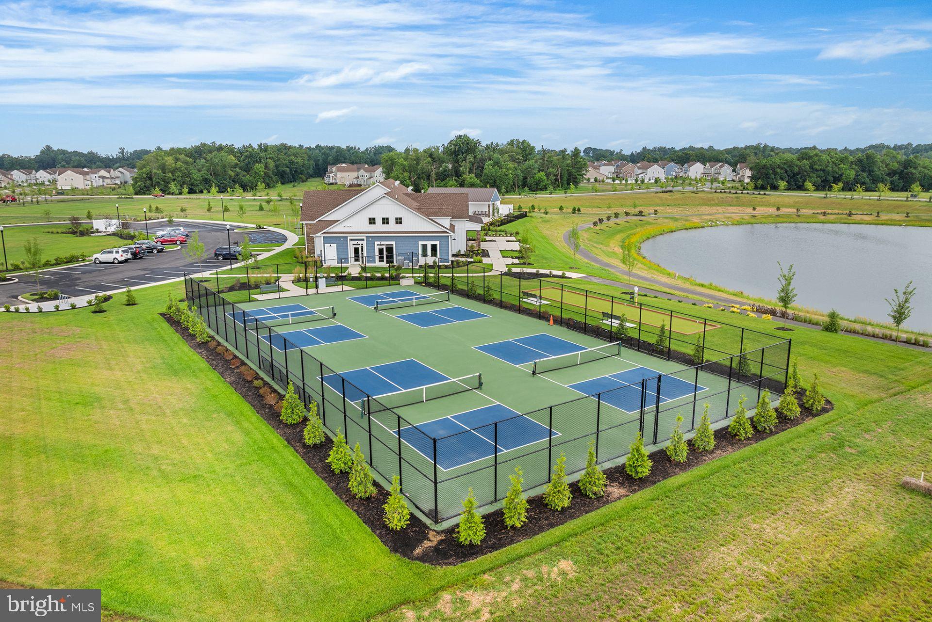 VILLAGE OF BAYBERRY - Residential