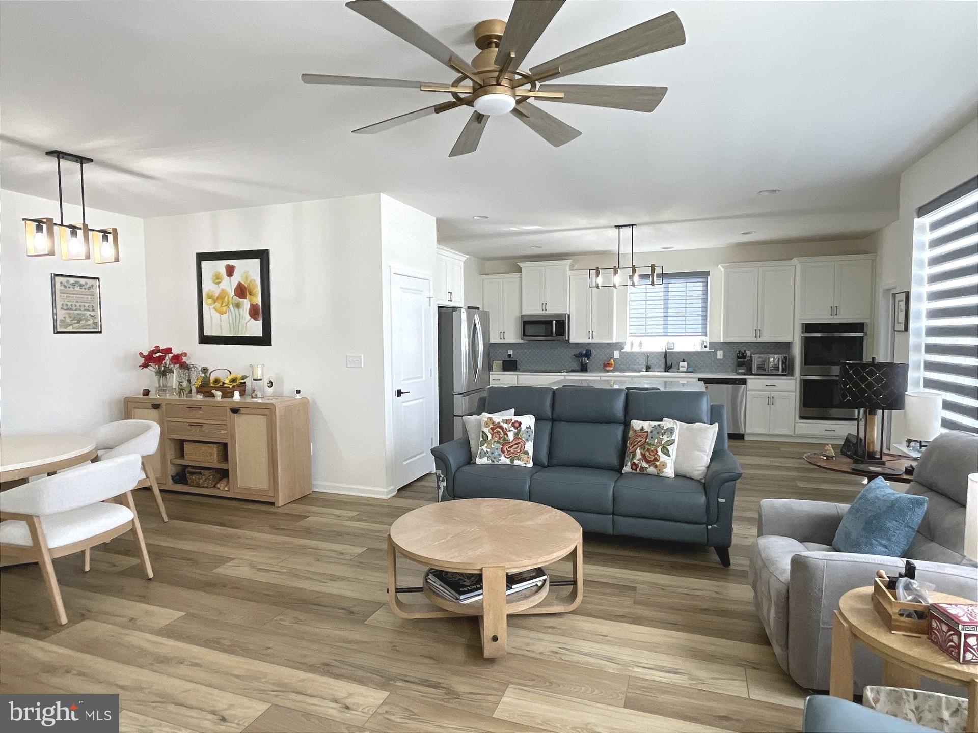 VILLAGE OF BAYBERRY - Residential