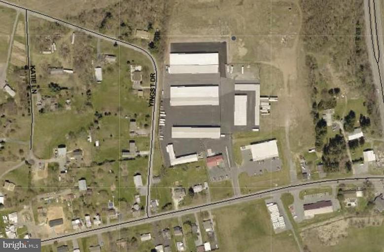Sale of Carlins RV and Boat Storage total of 124 self- storage units (96 regular an 28 climate controlled) 190 RV and Boat units. $446904 gross income $339858 NOI or 8 Cap +/- Price included about 6 acres of developable surplus land.