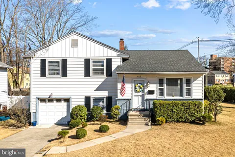 MLS: NJCD2085202