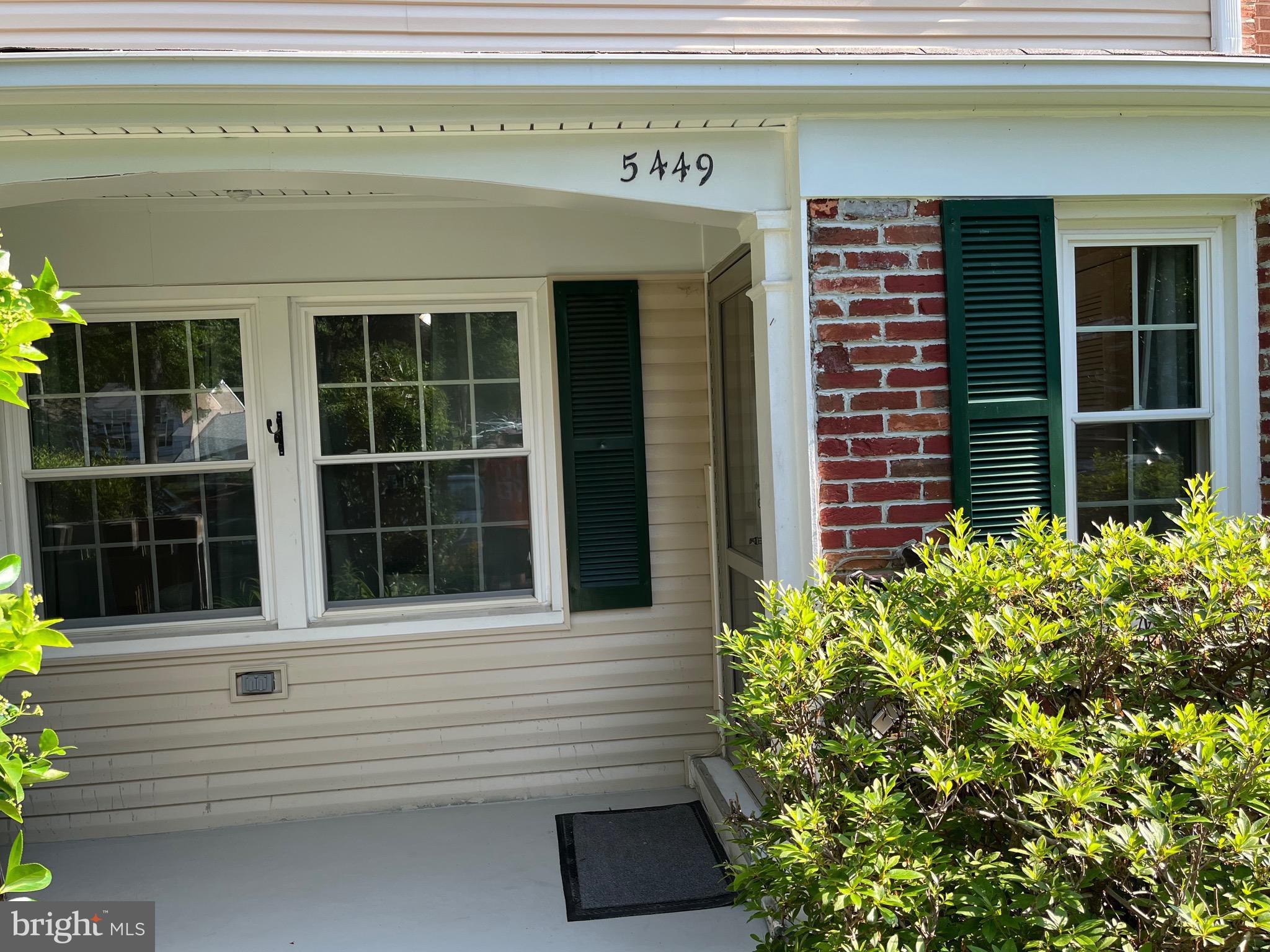 VILLAGE OF HARPERS CHOICE - Residential