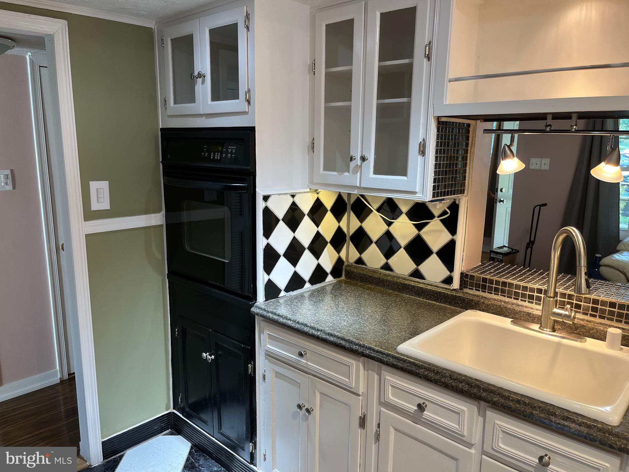 VILLAGE OF HARPERS CHOICE - Residential