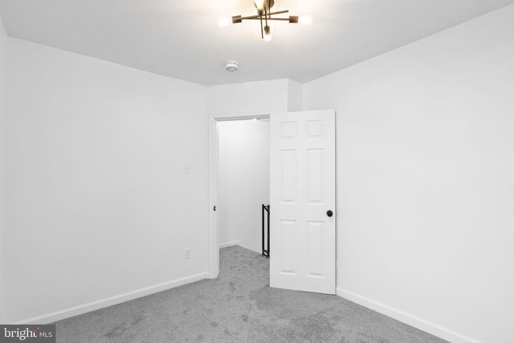 listing image 38