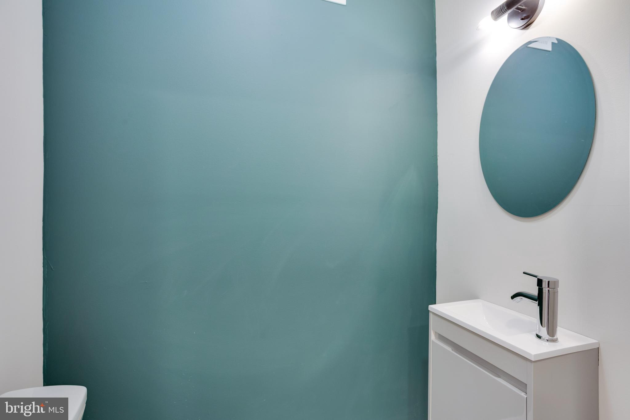 POINT BREEZE - Residential