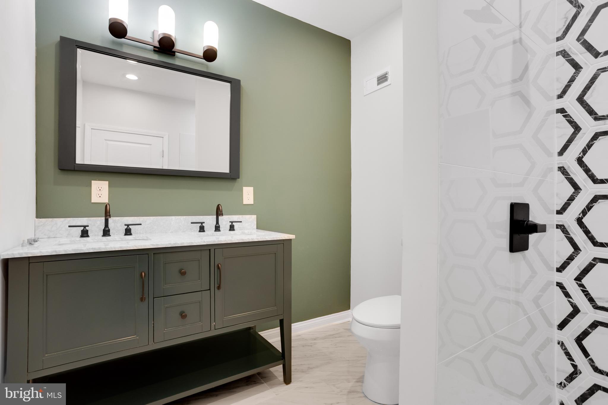 POINT BREEZE - Residential