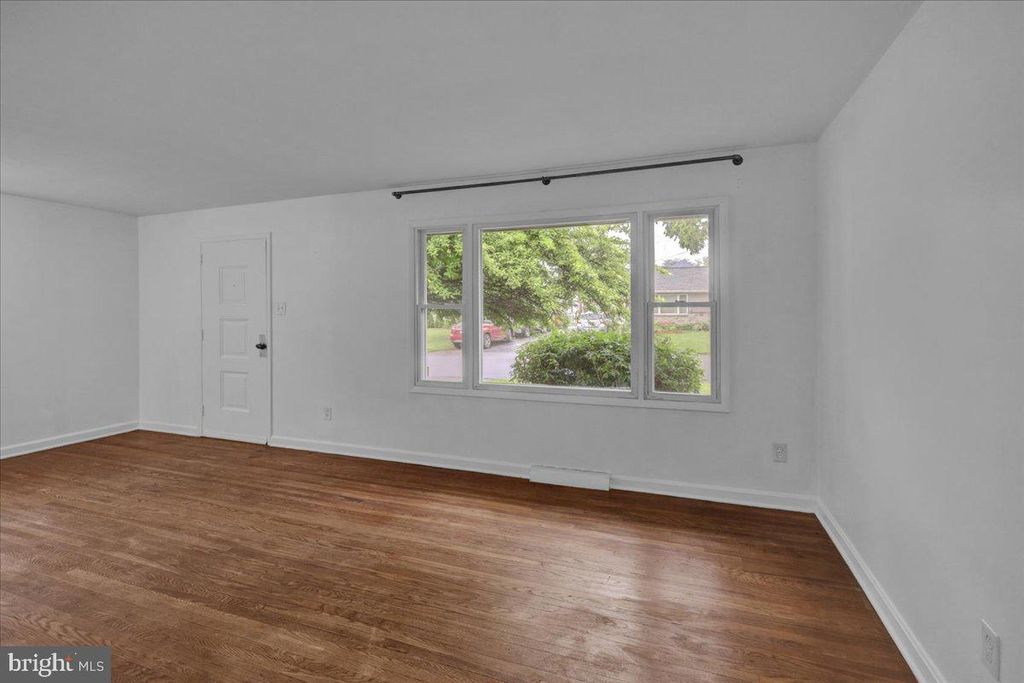 Photo of 225 Princess Avenue, Lancaster, PA 17601 (MLS # PALA2051078)