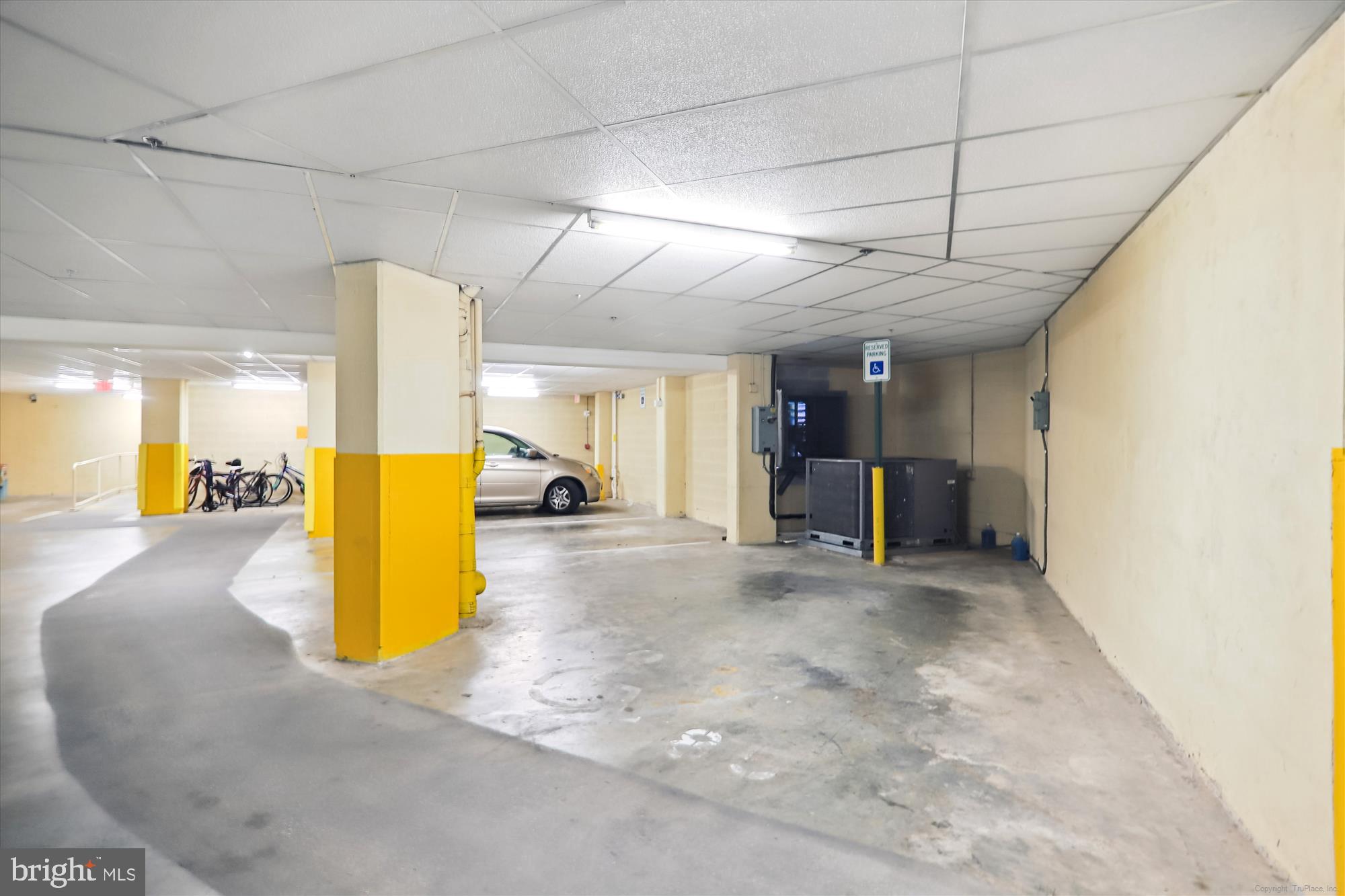 OVERLOOK AT LEISURE WORLD - Residential